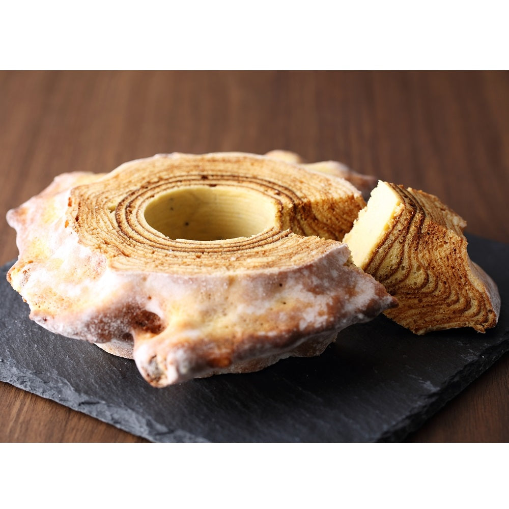 【外はサクっと中はモチッと】ハードタイプバウム「匠takumi」 (箱入り)