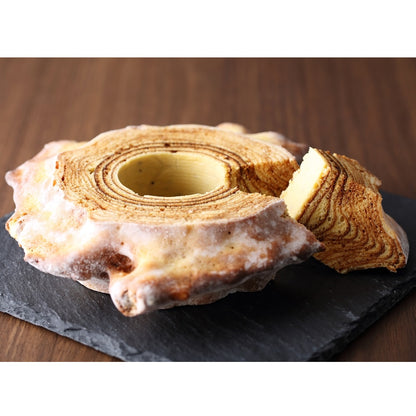 【外はサクっと中はモチッと】ハードタイプバウム「匠takumi」 (箱入り)